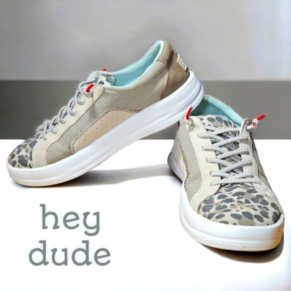 Hey Dude Beige Leopard Print Casual Sneakers sz 6 like new